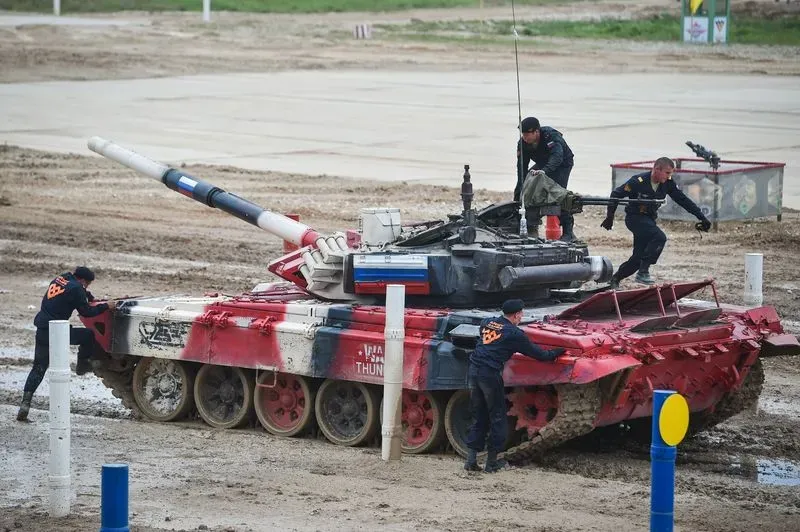 Танковый биатлон. Казахстанские военные намерены выйти в финал танкового биатлона в Алабино